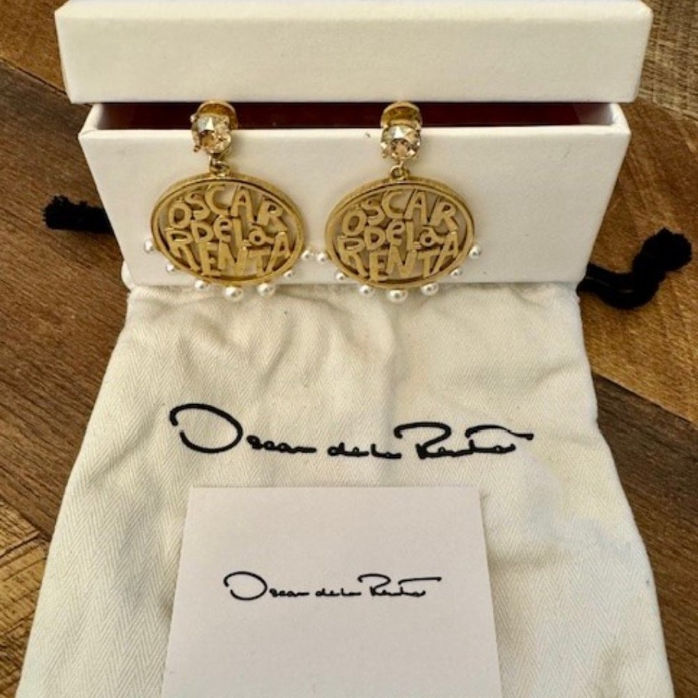 Oscar de la Renta Earrings